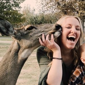 Meet your Posher, Karina